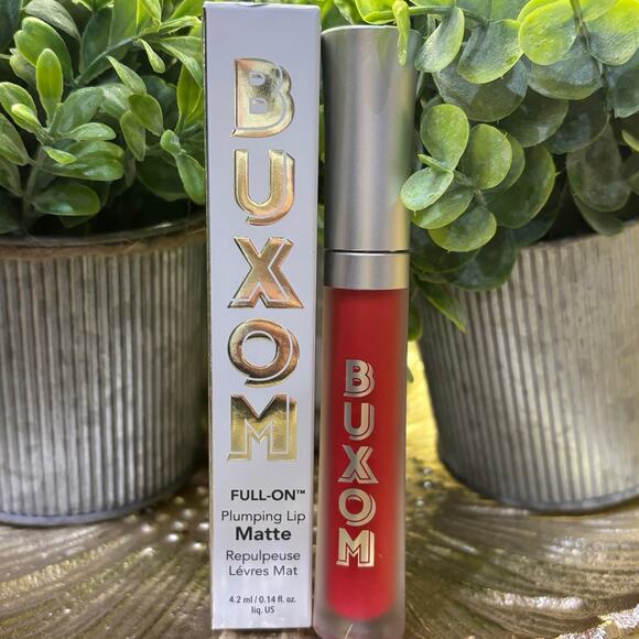 BUXOM Full On Plumping Lip MATTE Full size - Drop Some $ (True Red) New in Box - Picture 1 of 2